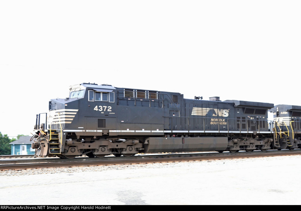 NS 4372